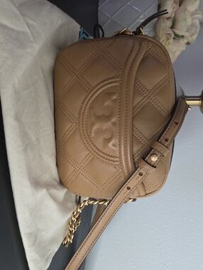 Tory Burch Fleming Soft Camera Leather Crossbody Bag Color Tiramisu